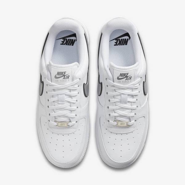 Nike Air Force 1 07 Essential Sneakers Dame Hvide Sort Metal Sølv | NK134FPM