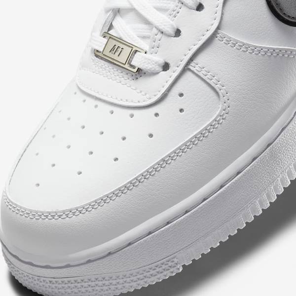 Nike Air Force 1 07 Essential Sneakers Dame Hvide Sort Metal Sølv | NK134FPM