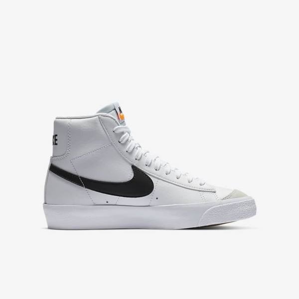 Nike Blazer Mid 77 Older Sneakers Børn Hvide Orange Sort | NK465MUG